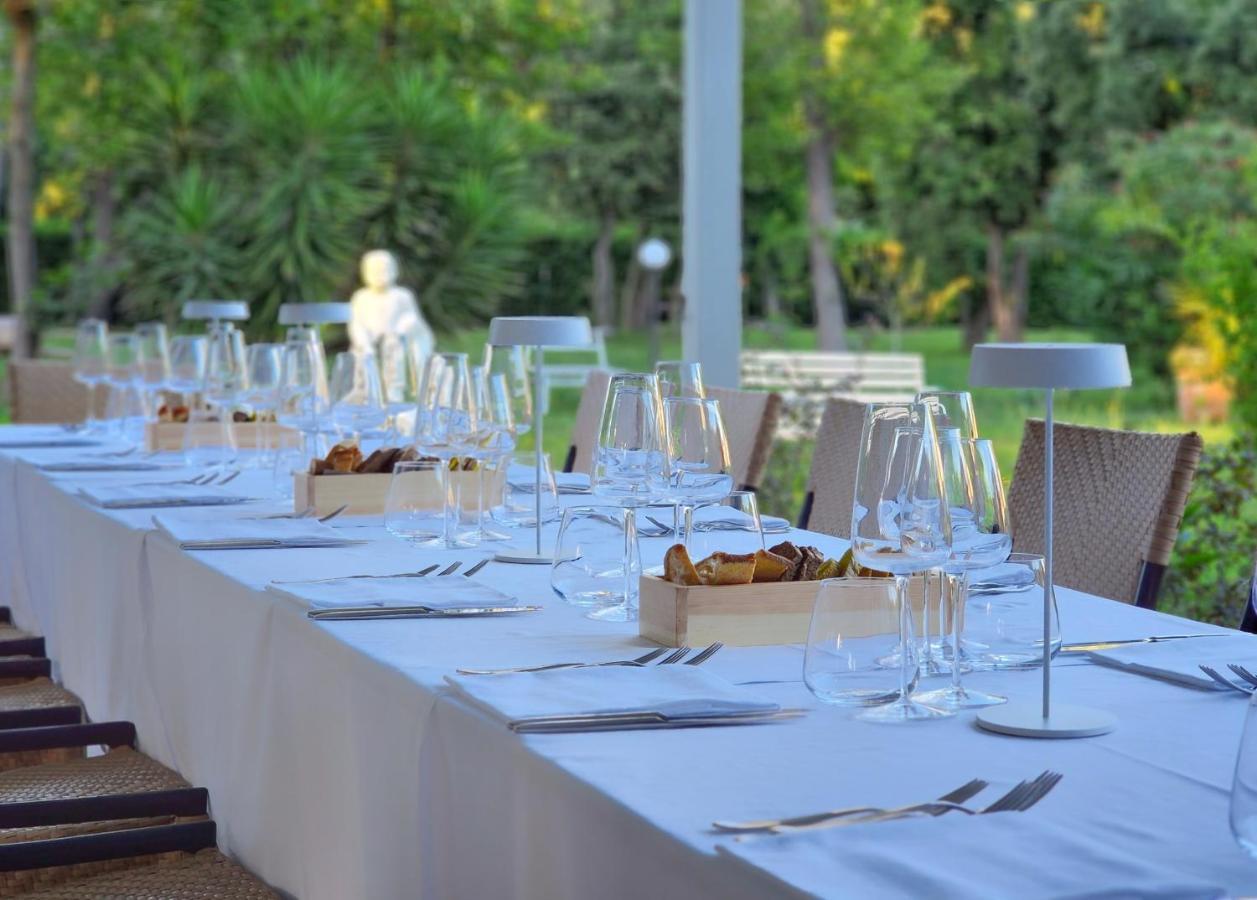 Hotel Villa Elsa Marina di Massa Dış mekan fotoğraf