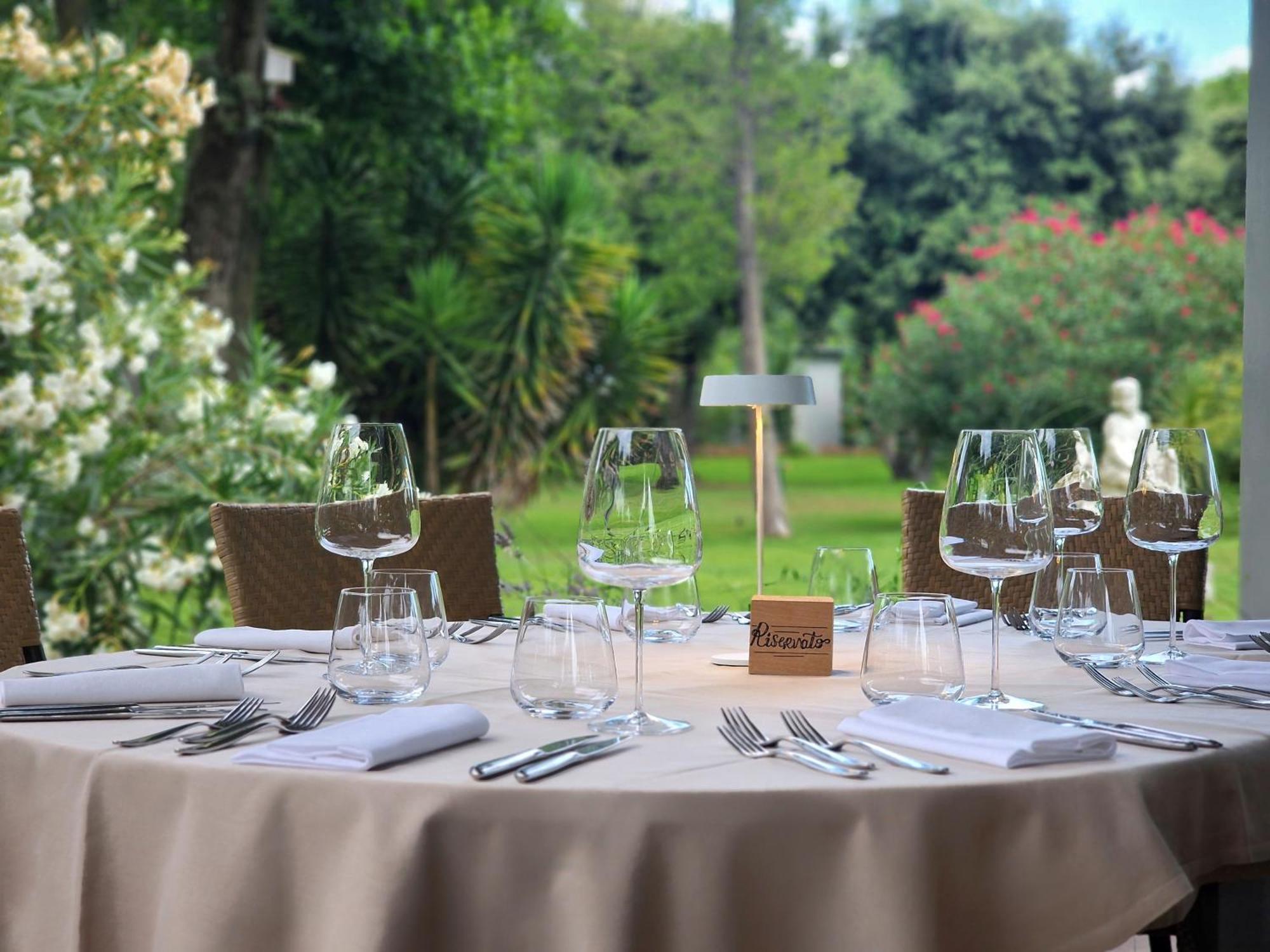 Hotel Villa Elsa Marina di Massa Dış mekan fotoğraf