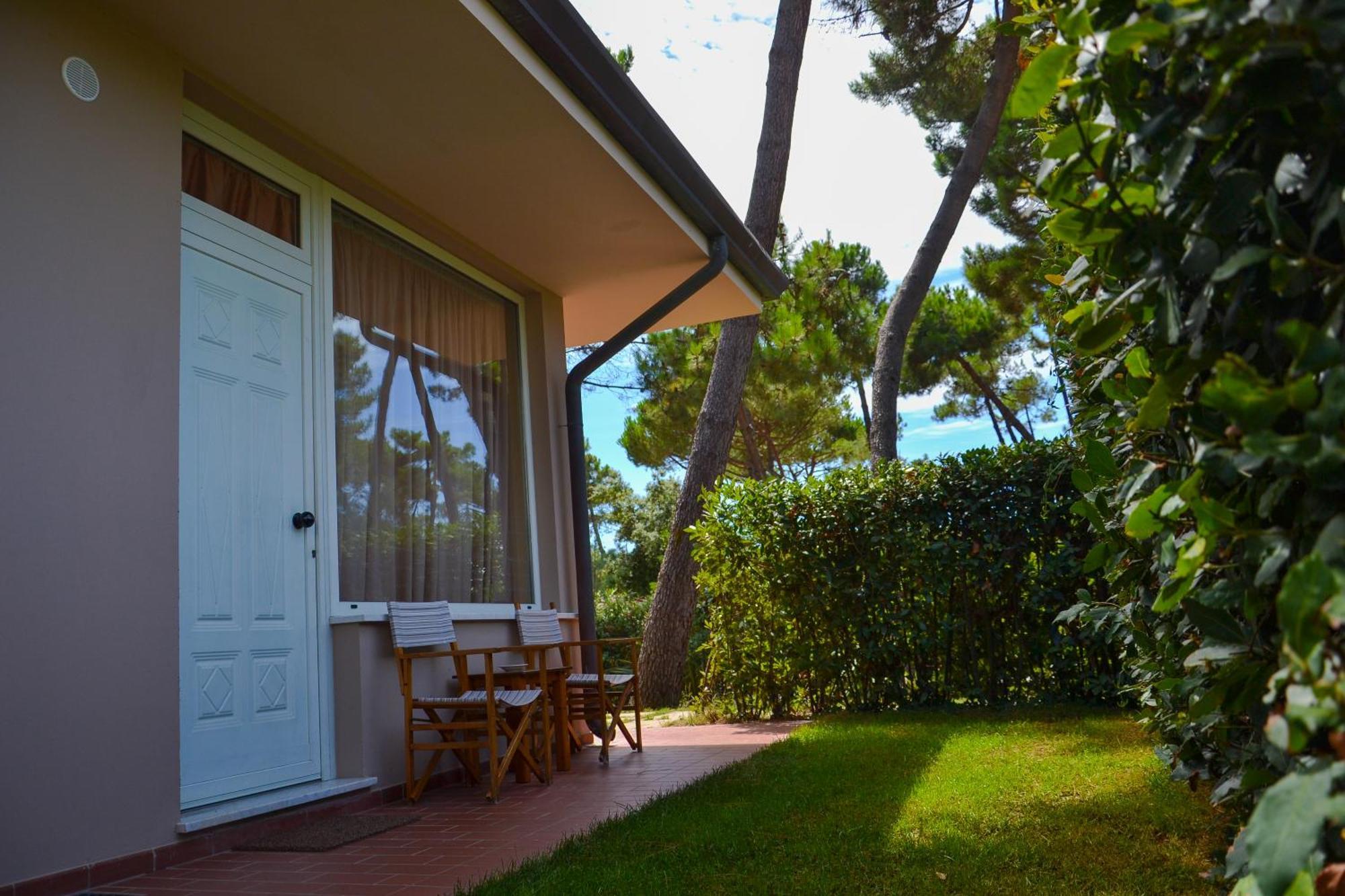 Hotel Villa Elsa Marina di Massa Dış mekan fotoğraf