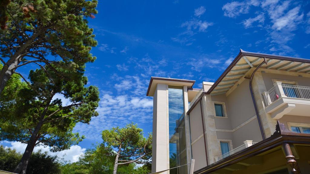 Hotel Villa Elsa Marina di Massa Dış mekan fotoğraf