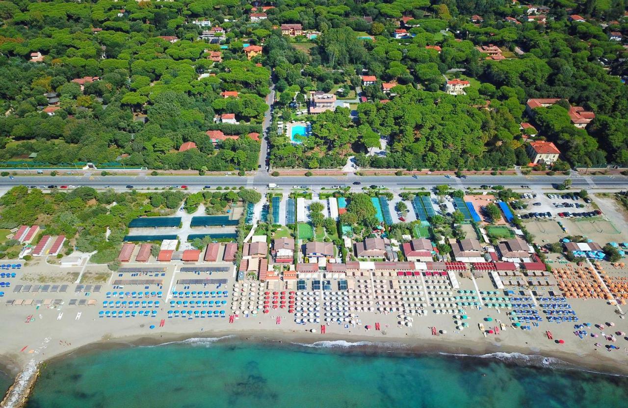 Hotel Villa Elsa Marina di Massa Dış mekan fotoğraf